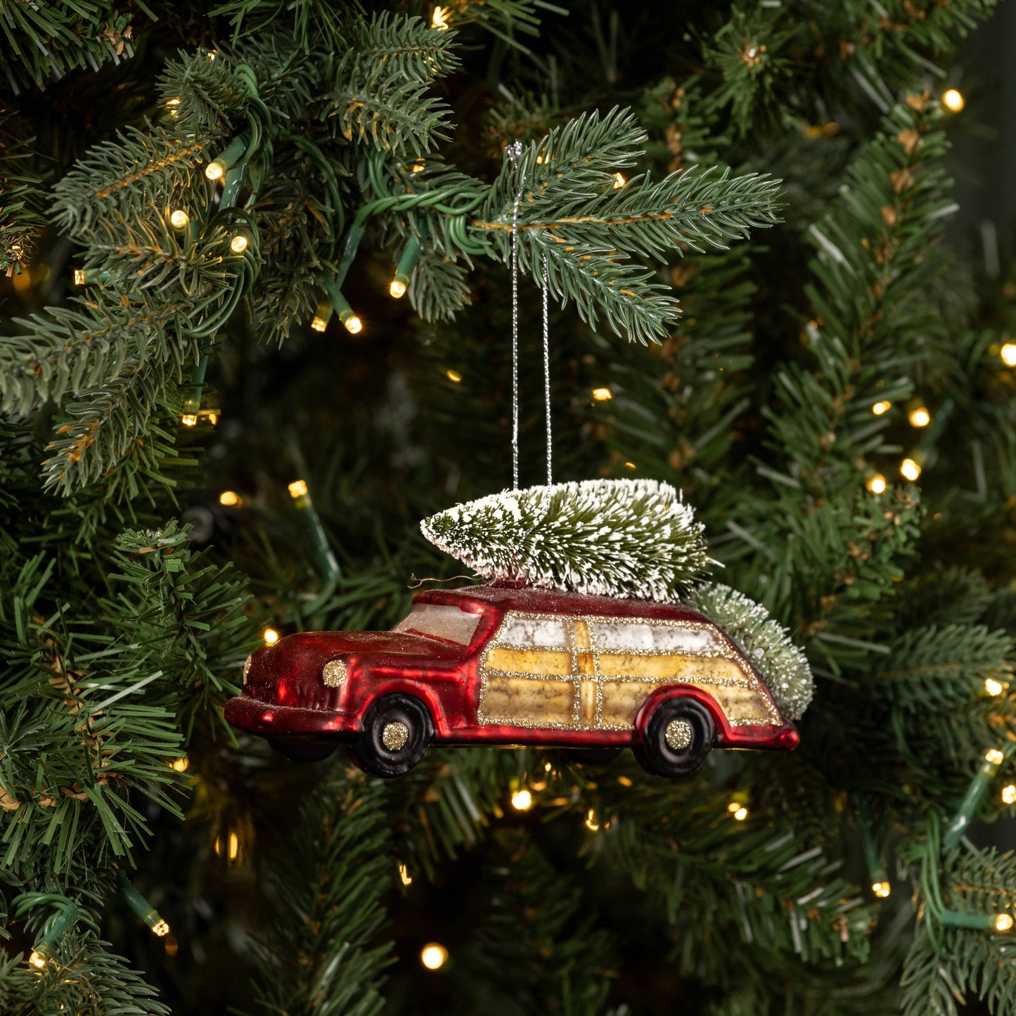 RED WOODY ORNAMENT
