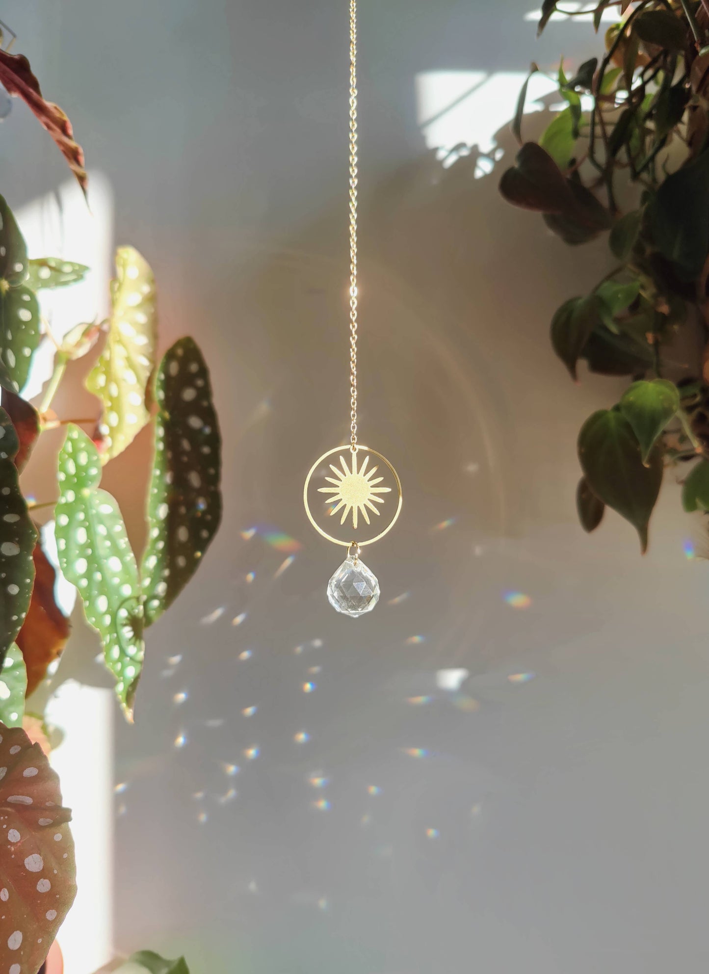 HELIOS mini Suncatcher in brass and glass crystal
