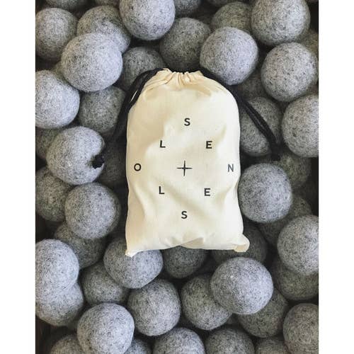 Bag of 6 wool dryer balls