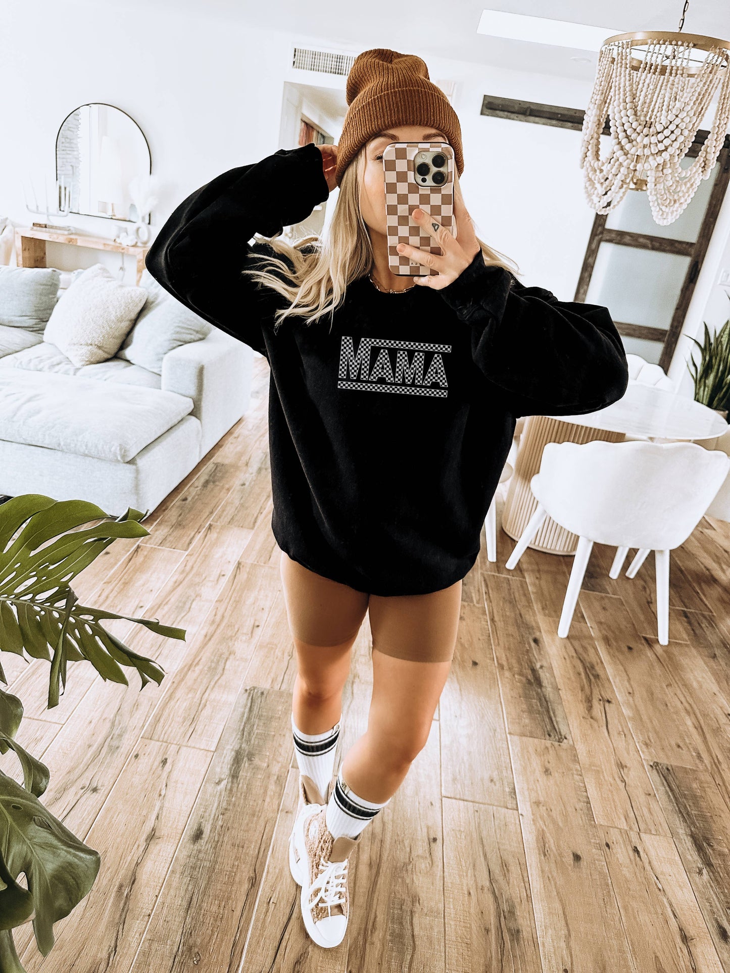 MAMA CHECKERBOARD CREWNECK SWEATSHIRT