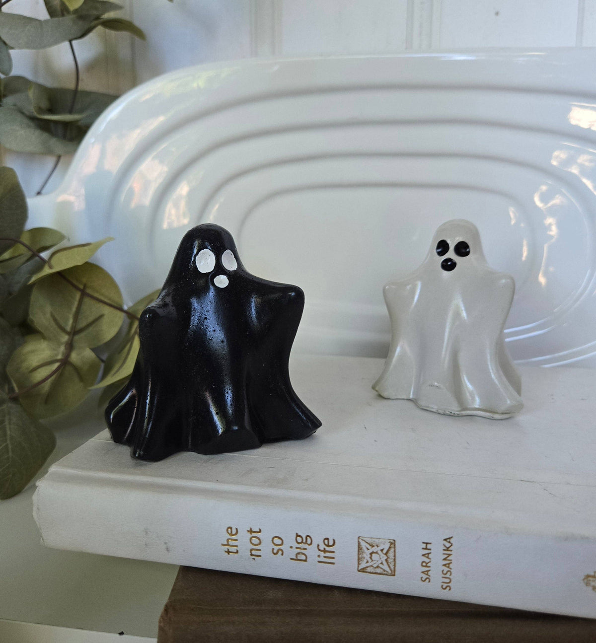 Concrete Ghost Decor- White