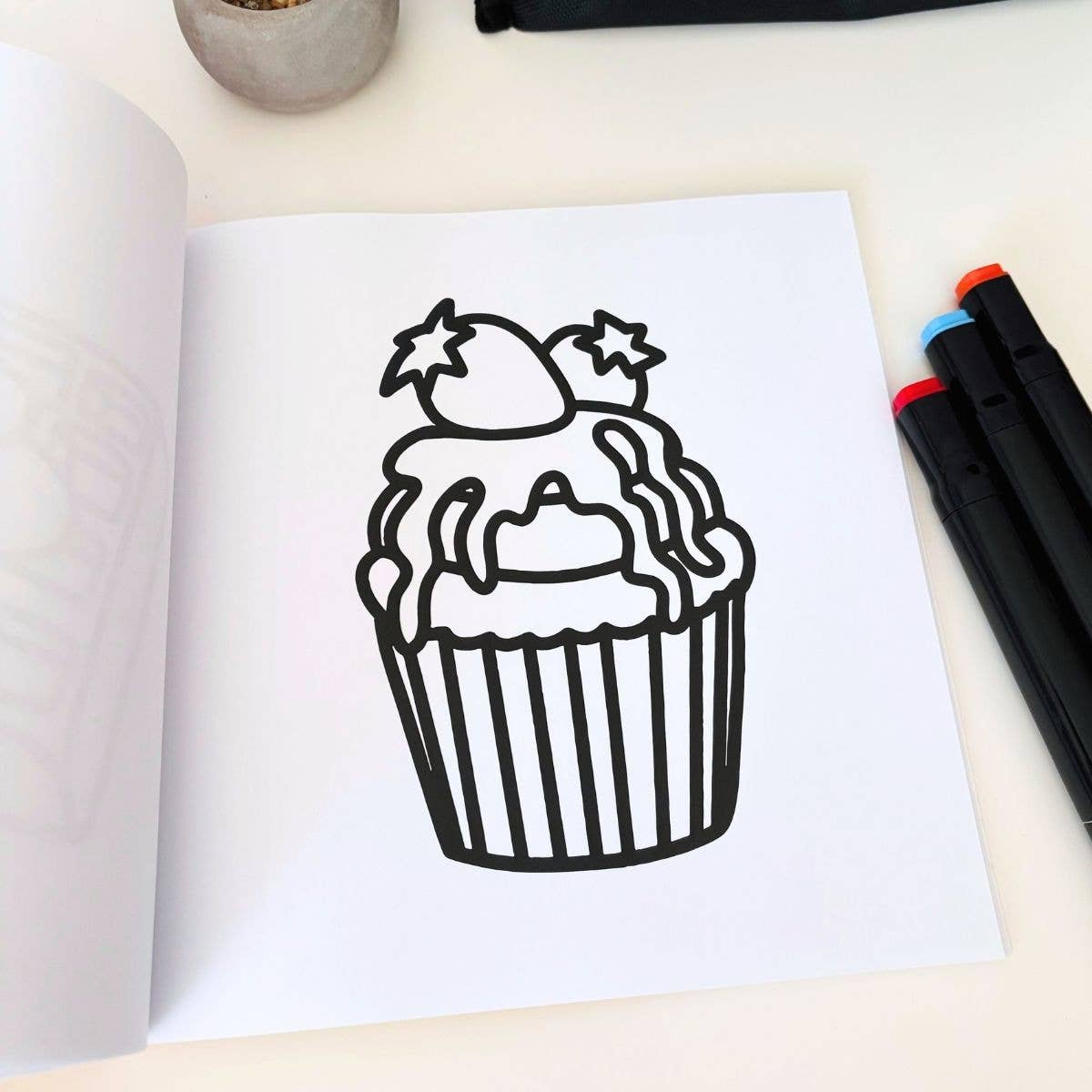 Sweet & Salty Bold & Simple Food Coloring Book