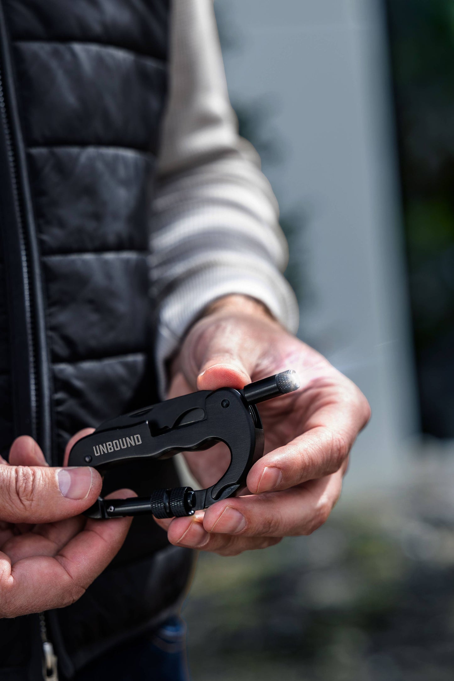 Bunk House Unbound Carabiner Multitool