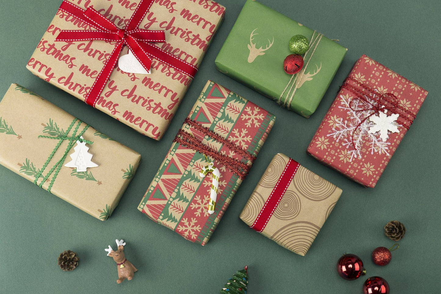 30" x 10' Kraft Wrapping Paper | Knit Natural/Red/Green