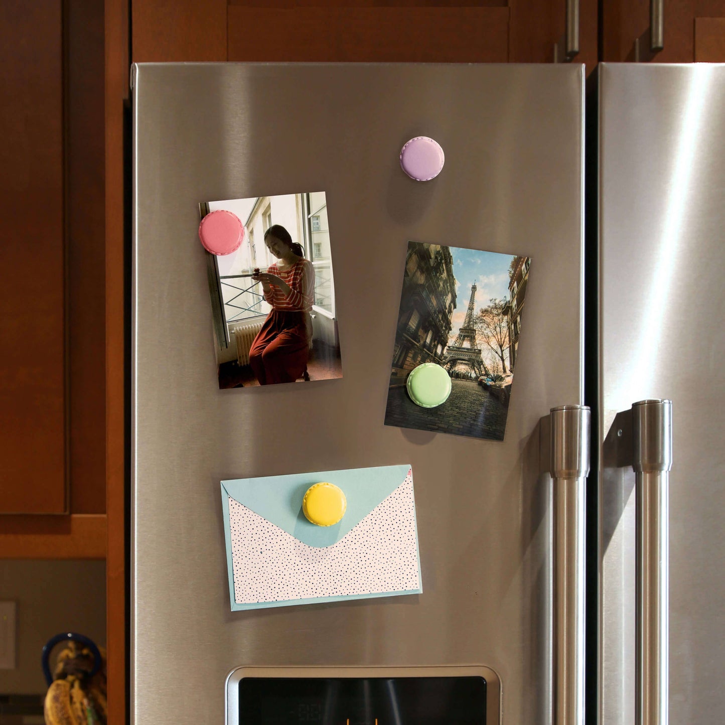 Colorful MACARON magnets ICONIC packaging s/4