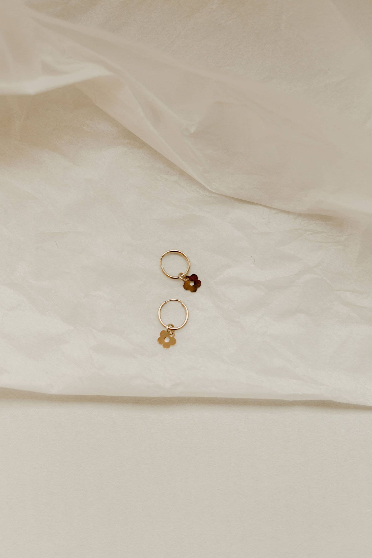 Daisy Sleeper Hoops