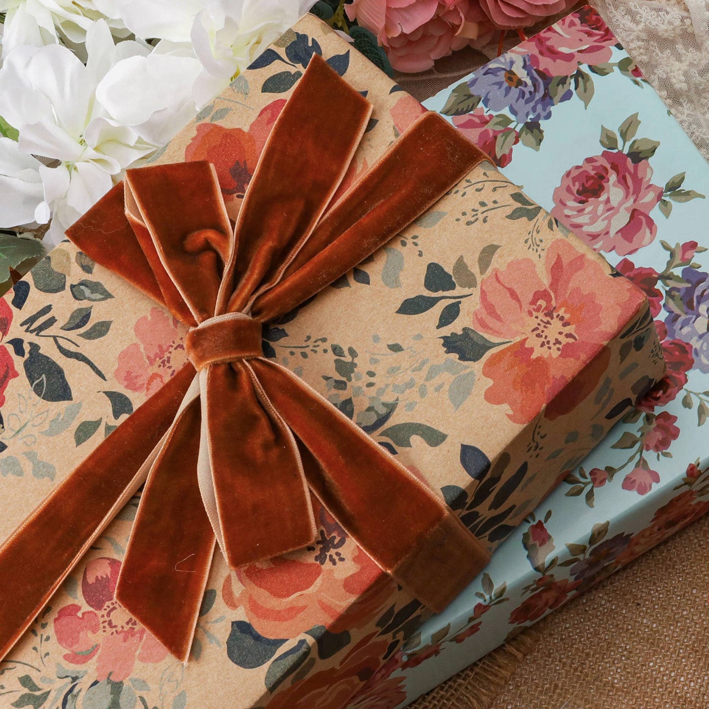 30" x 10' Wrapping Paper | Kraft Pink Floral